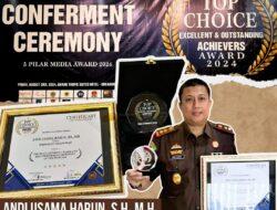 Kembali Kajari Wajo Terima Penghargaan Top Choice Excellent And Outstanding Achievers Award 2024